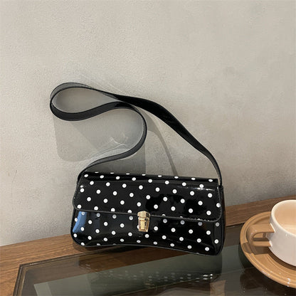 Large-Capacity Fashionable Retro Casual Womens Shoulder Bag