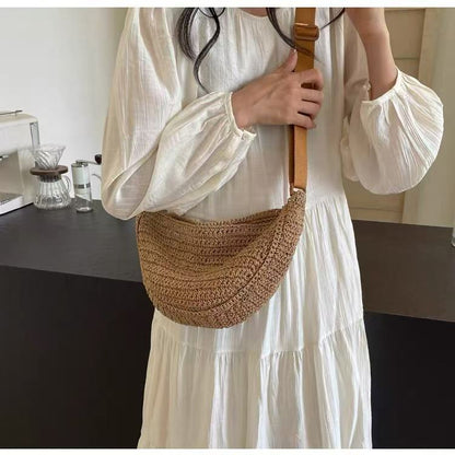 Handwoven Seaside Casual Getaway Relaxed Vibe Dumpling-style Woven Waist Bag