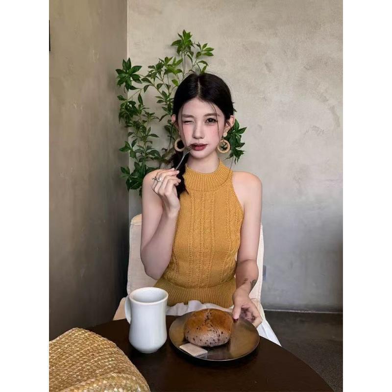 Minimalist Chic Halter-Neck Cable-Knit Textured Knit Vest For Women