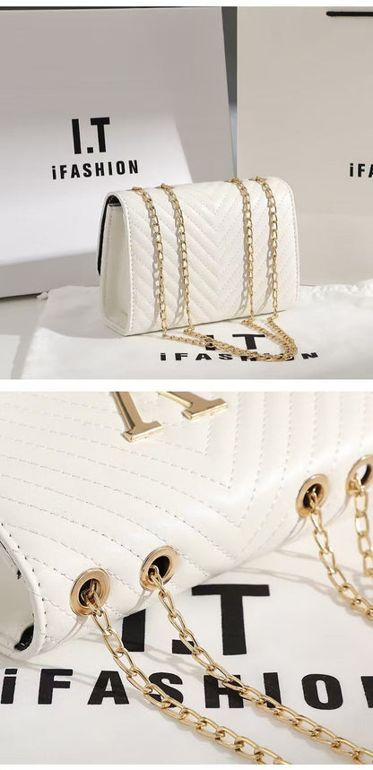 A New Trendy Women's Bag With A Striped Body And Floral Design, A V-shaped Tassel Decorated Crossbody Bag