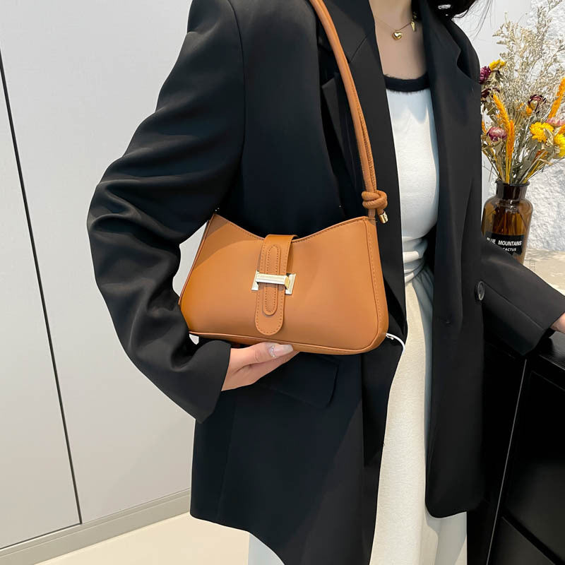 Womens Minimalist Textured-design Single-shoulder Crossbody Underarm Bag
