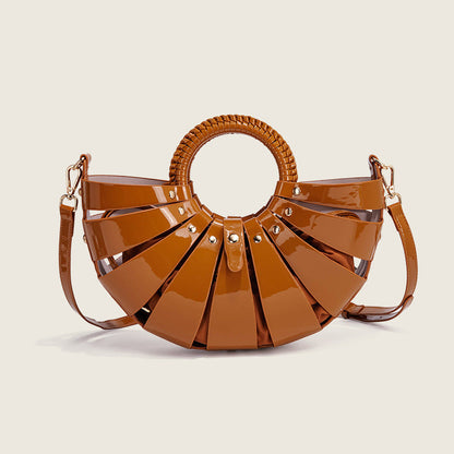 New Niche Hollow-out Inner-pocket Shell Handbag