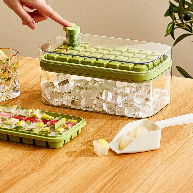 One-Button Ice Cube Mold with Storage Box