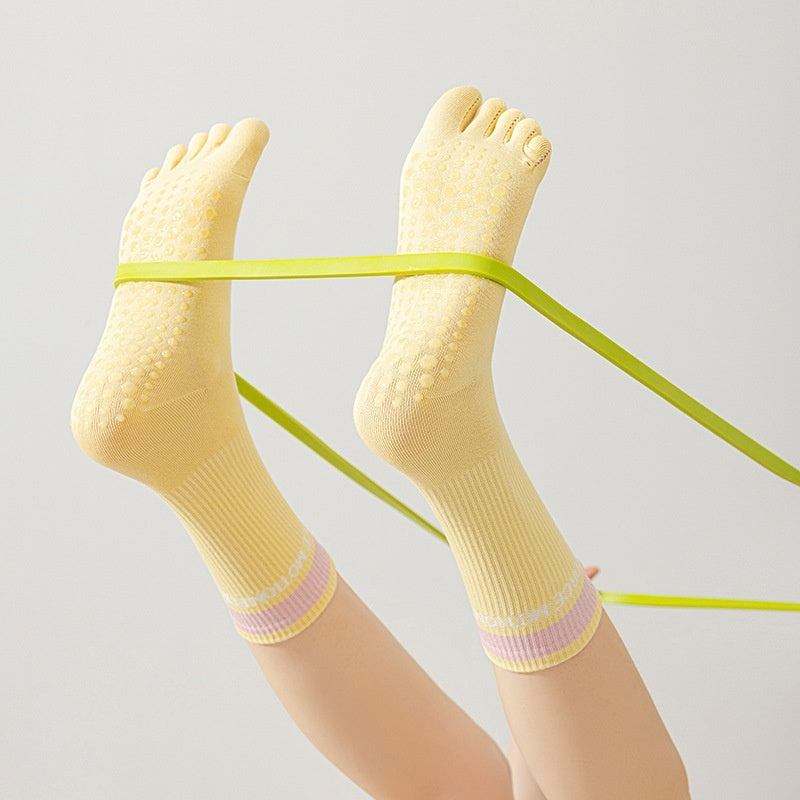 SpringSummer Five-Finger Socks For Yoga And Pilates In Bright Colors For Women