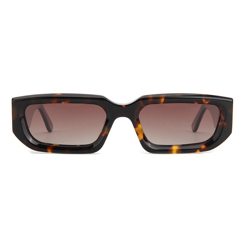 New Trendy European And American-style Sunglasses With A Square Frame And Wide Temple Arms