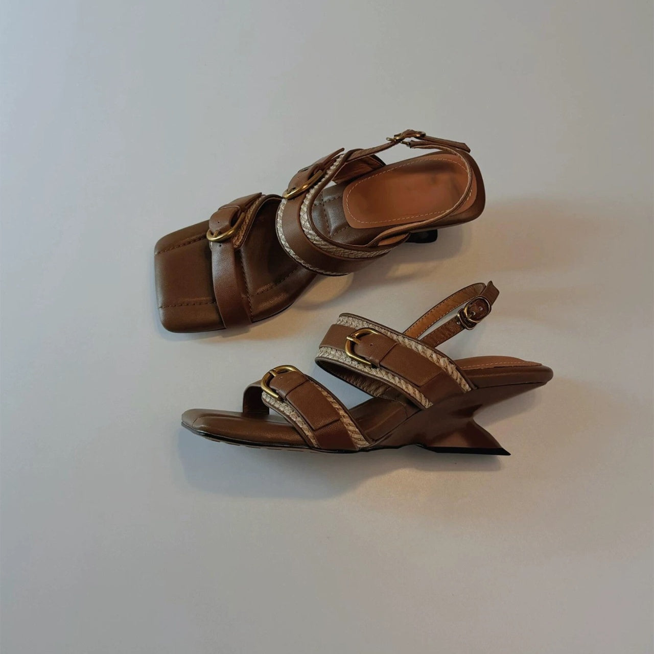 French Style Wedge And Fashionable Open Toed Sandals For Women