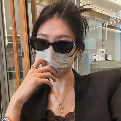 Fashionable Retro Sunglasses For Men And Women
