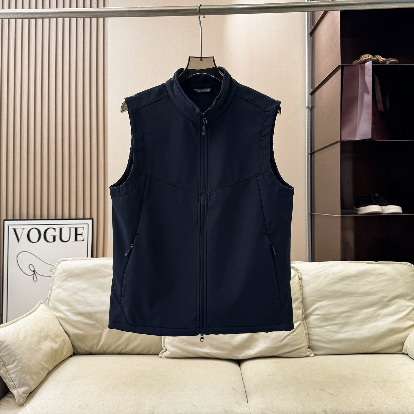 Men Women Couples Softshell Vest Stand Collar Zip Up Outdoor Sleeveless Jacket Windproof Water Resistant Fleece Lined Functional Gilet For Fall Winter Casual Hiking Travel