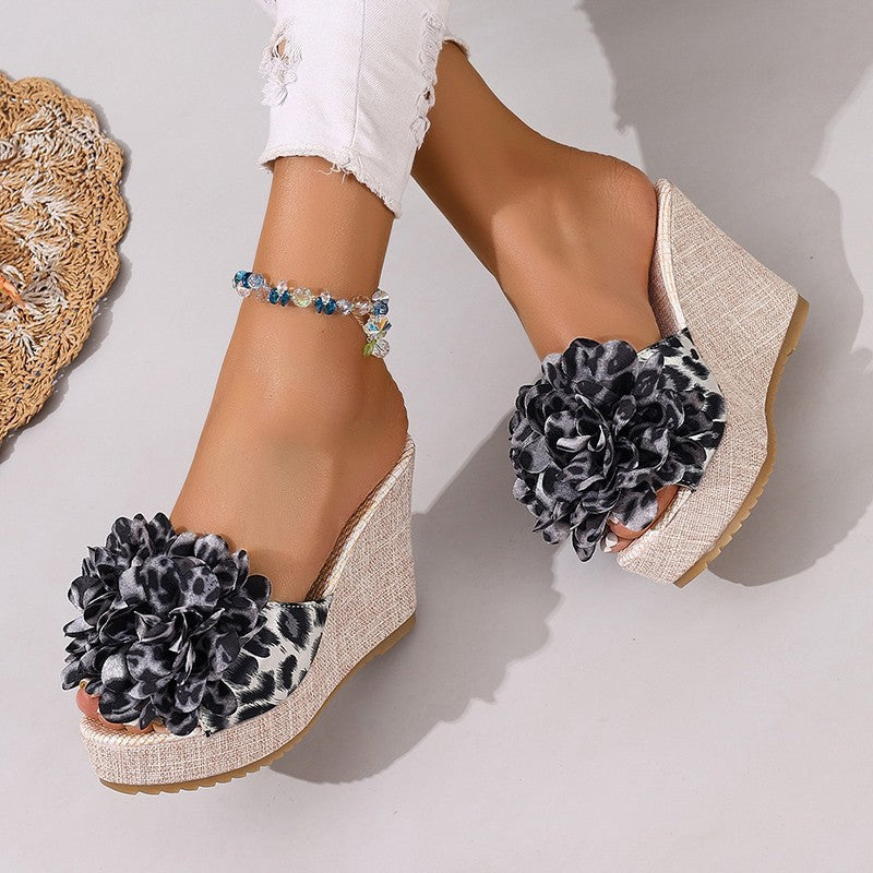 Women's Slippers Foreign Trade Strappy Thick-Soled Wedge Heel Plus-Size Sandals