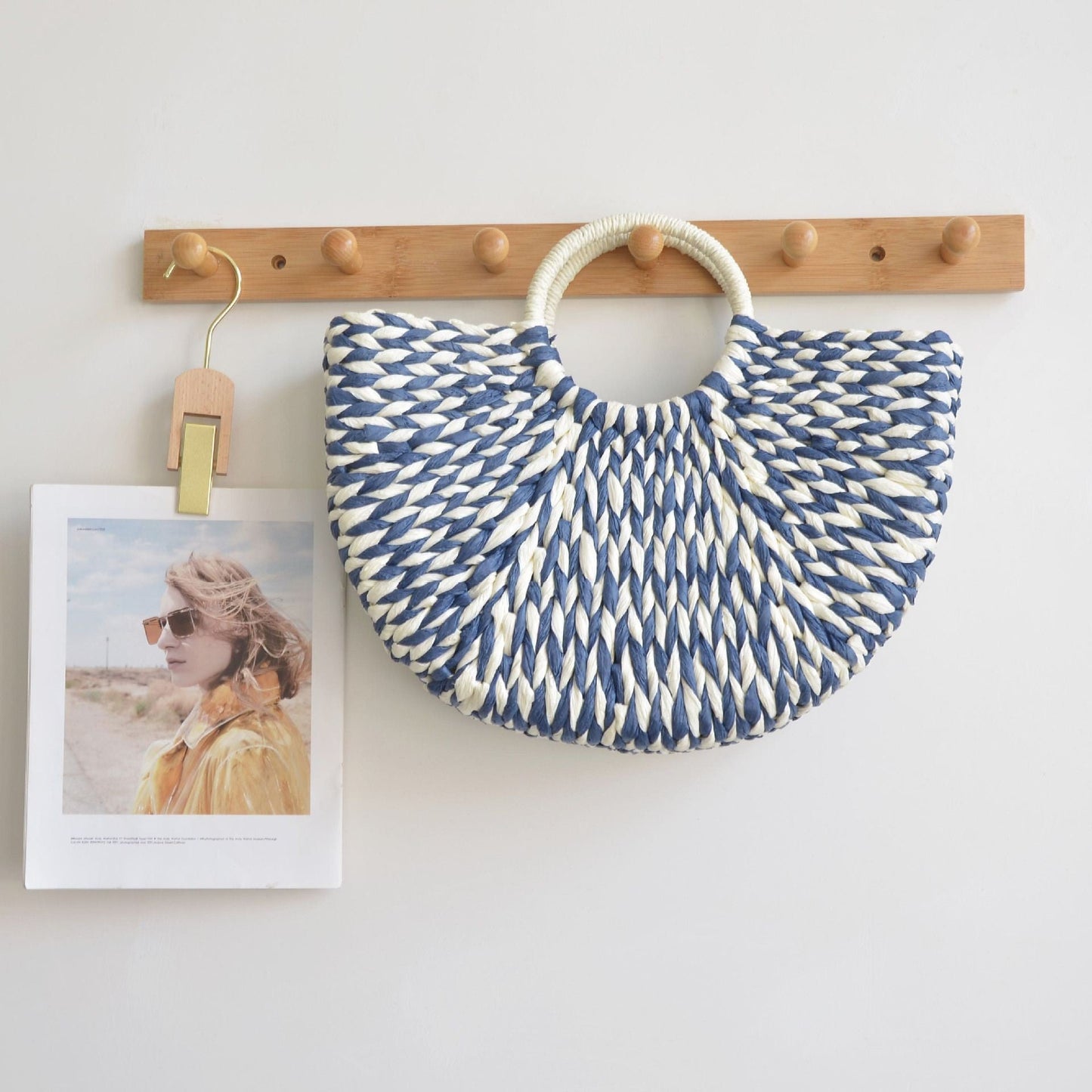 Personalized Vintage Paper-woven Bag Semicircular Travel Tote With Large Capacity