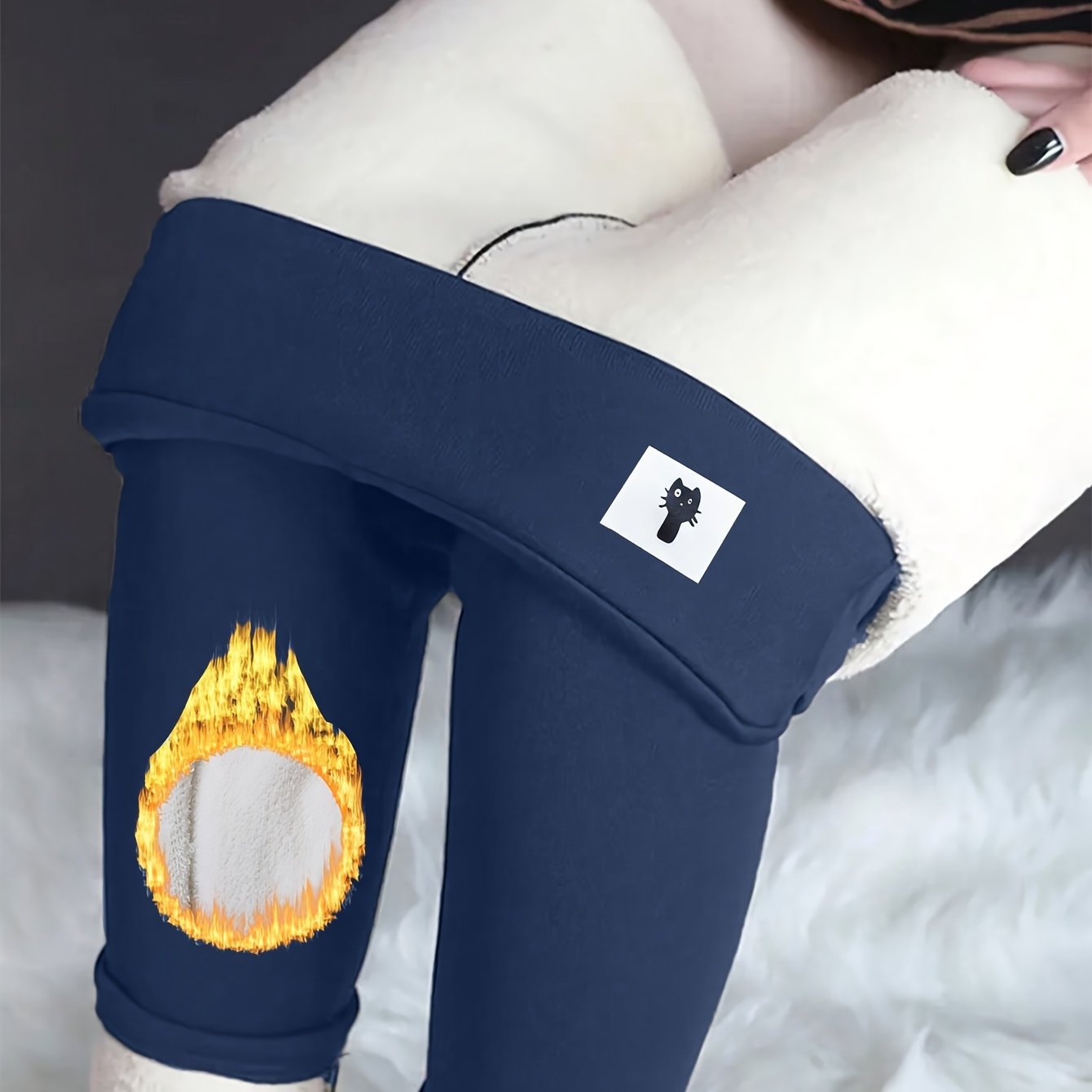 Womens High-Waisted Embroidered Cat Fleece-Lined Leggings