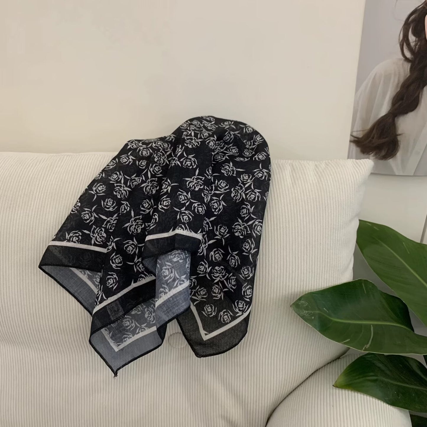 Korean-style Cashew Flower Cotton-Linen Square Scarf For Women