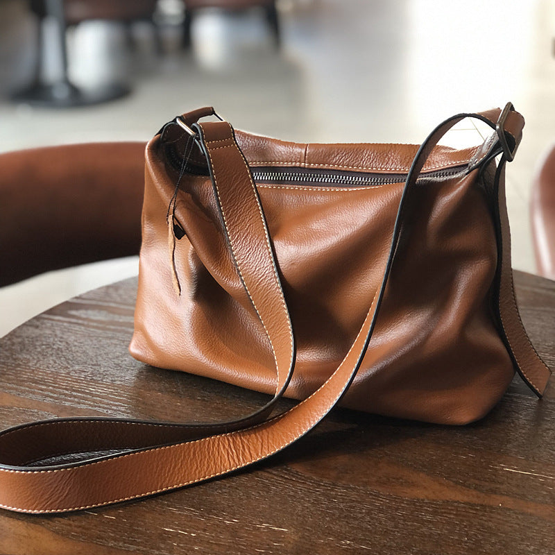 Large-Capacity Minimalist Genuine Leather Shoulder Crossbody Bag