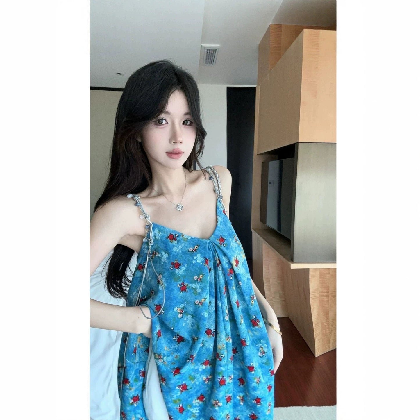 French Style Vacation Vibe Retro Floral Camisole
