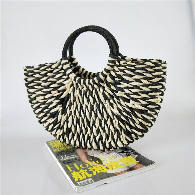 Personalized Vintage Paper-woven Bag Semicircular Travel Tote With Large Capacity