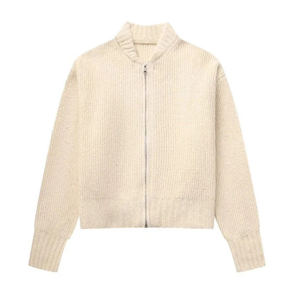 Womens Knitted Long-sleeve Sweater With A Round Neck And Zipper