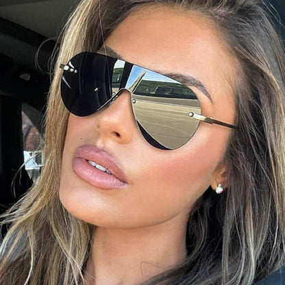 Fashionable Personalized One-piece Sunglasses