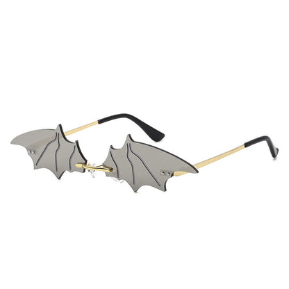 Bat Sunglasses Female Funny Prom Trendy Street Photography Sunglasses Small Frame European And American Fashion Special-Shaped Glasses Sunglasses