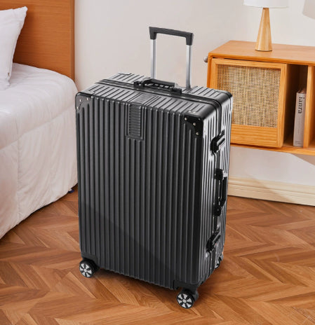 Womens Trolley Suitcase Large Capacity Durable Leather With A Lock And Zipper