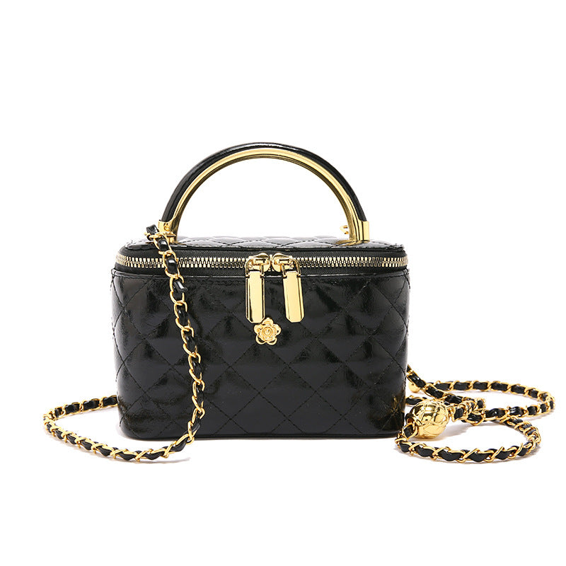 Women's Shoulder Diamond-pattern With Embroidered Thread And Chain Handheld Box Bag