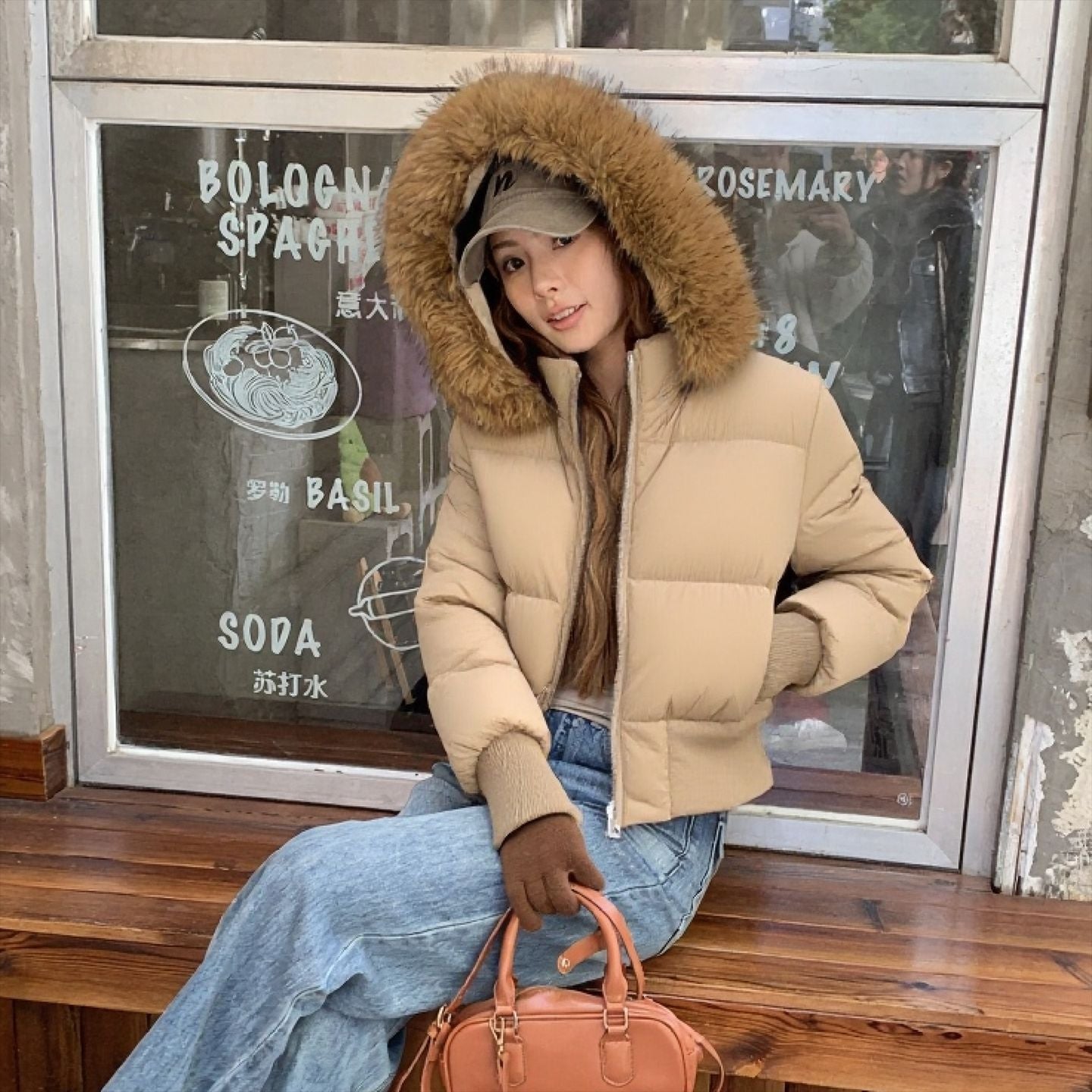 Womens Stylish Waist-cinching Figure-flattering Cropped Coat With A Large Fur-lined Hood