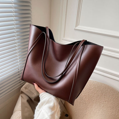 Large-capacity Retro Womens New Single-shoulder Bag