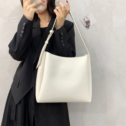 Womens Large-capacity Soft-leather Shoulder Bag