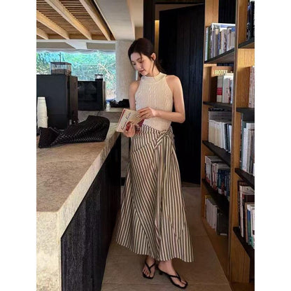Minimalist Chic Halter-Neck Cable-Knit Textured Knit Vest For Women