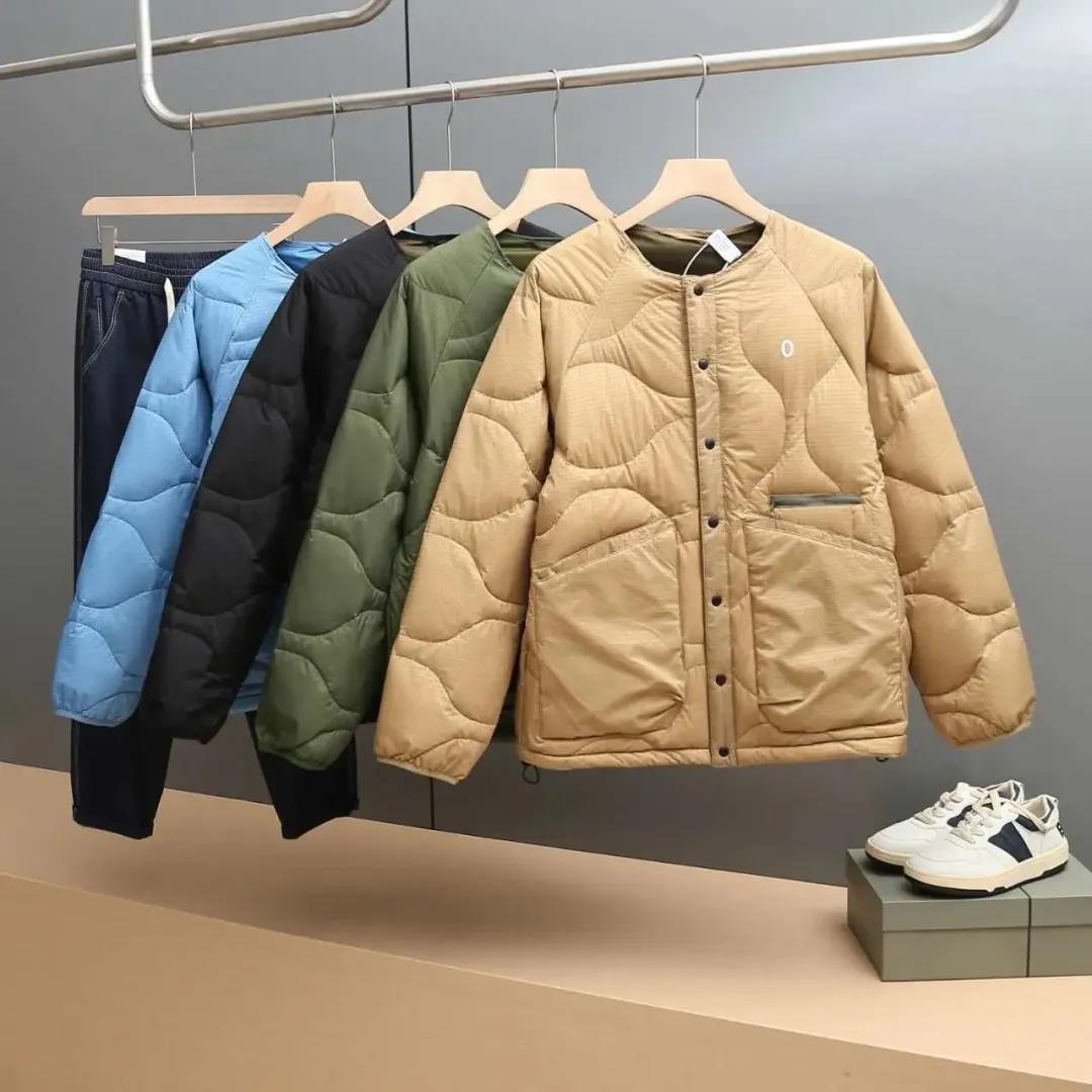 Mens Lightweight Sports-Style Down Jacket