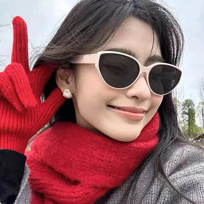 Street-style Cat-eye Retro Sunglasses For Women