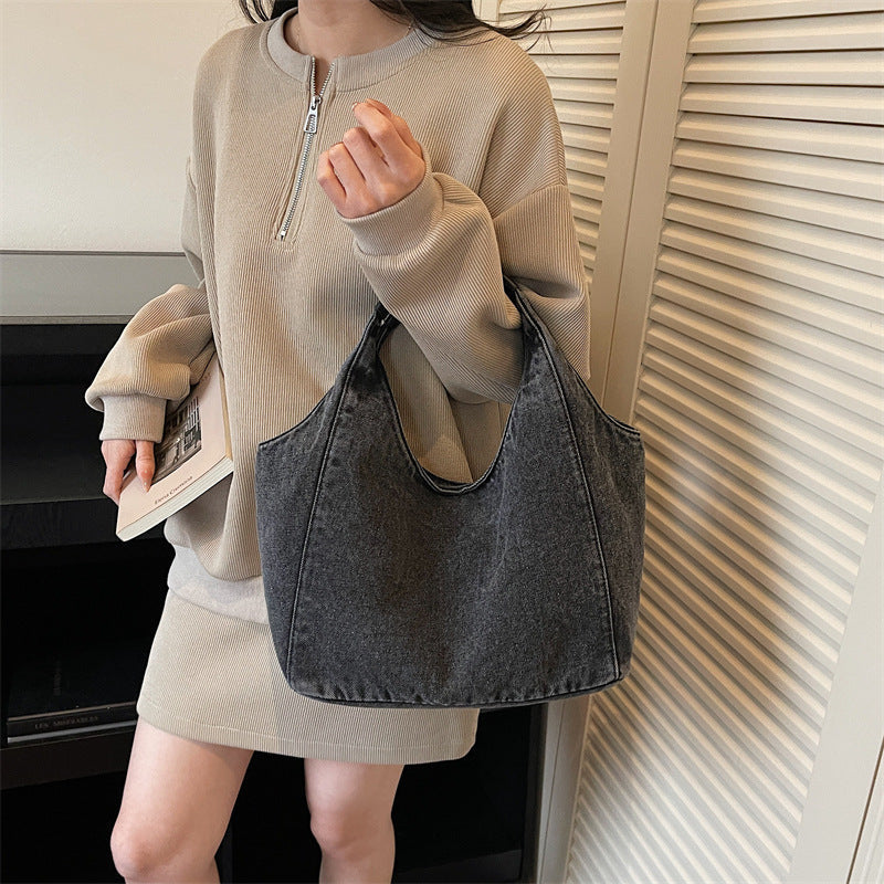 Large-Capacity Retro-Style Casual Shoulder Bag