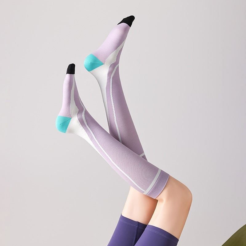 Womens Gradient-compression Calf Socks With Color-block Stripes