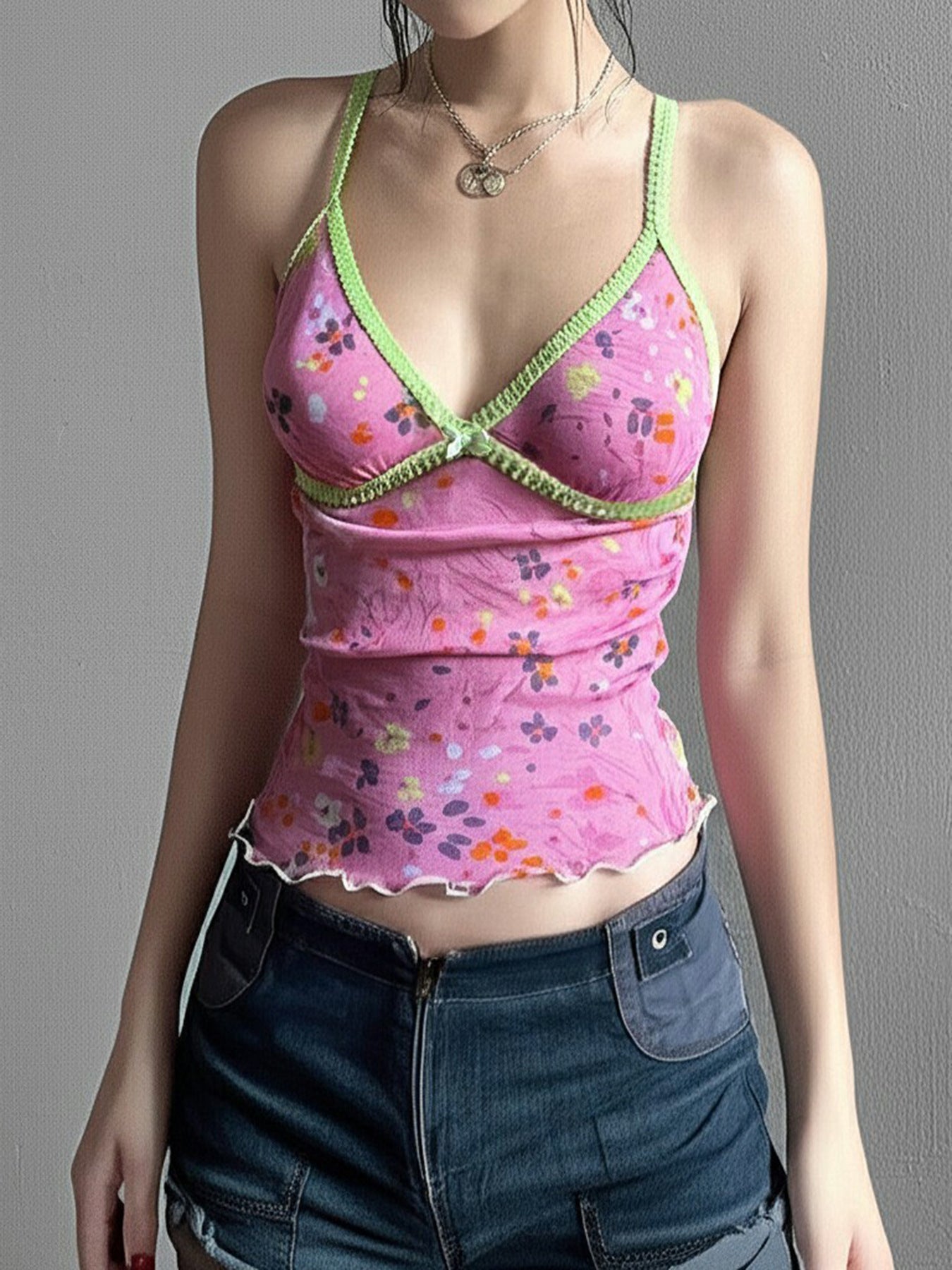 Girly Floral Romantic V-Neck Color-Blocked Strapless Tank Top With Ruffled Edges, Slim-Fit Mesh Top For Women
