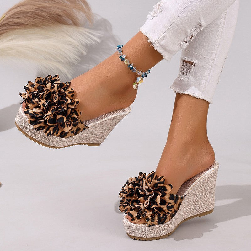 Women's Slippers Foreign Trade Strappy Thick-Soled Wedge Heel Plus-Size Sandals