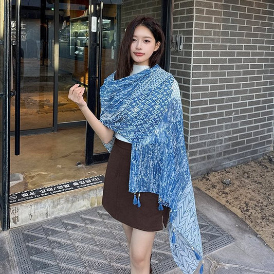 Multifunctional Neck Scarf For Air-Conditioned Rooms