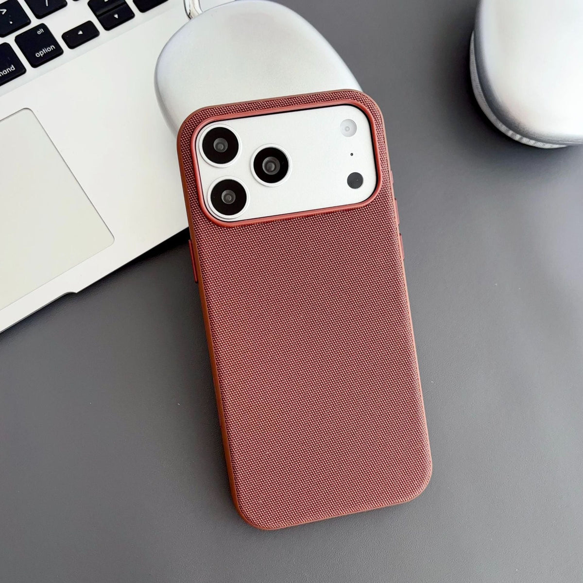Tech Fabric Magnetic Pop-up Phone Case