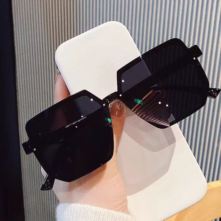 Retro Sun-protective Street-style Versatile Sunglasses