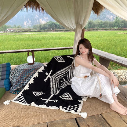Ethnic-style Knitted Tassel Shawl