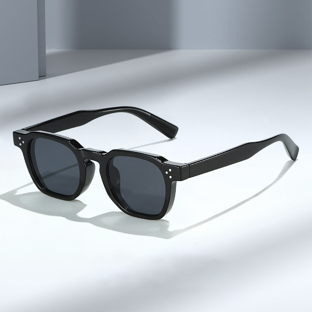 Womens UV-Protective Casual Outdoor Sunglasses