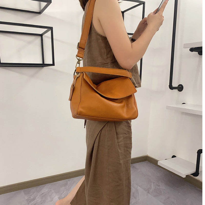 Versatile Large-Capacity Womens Crossbody Bag