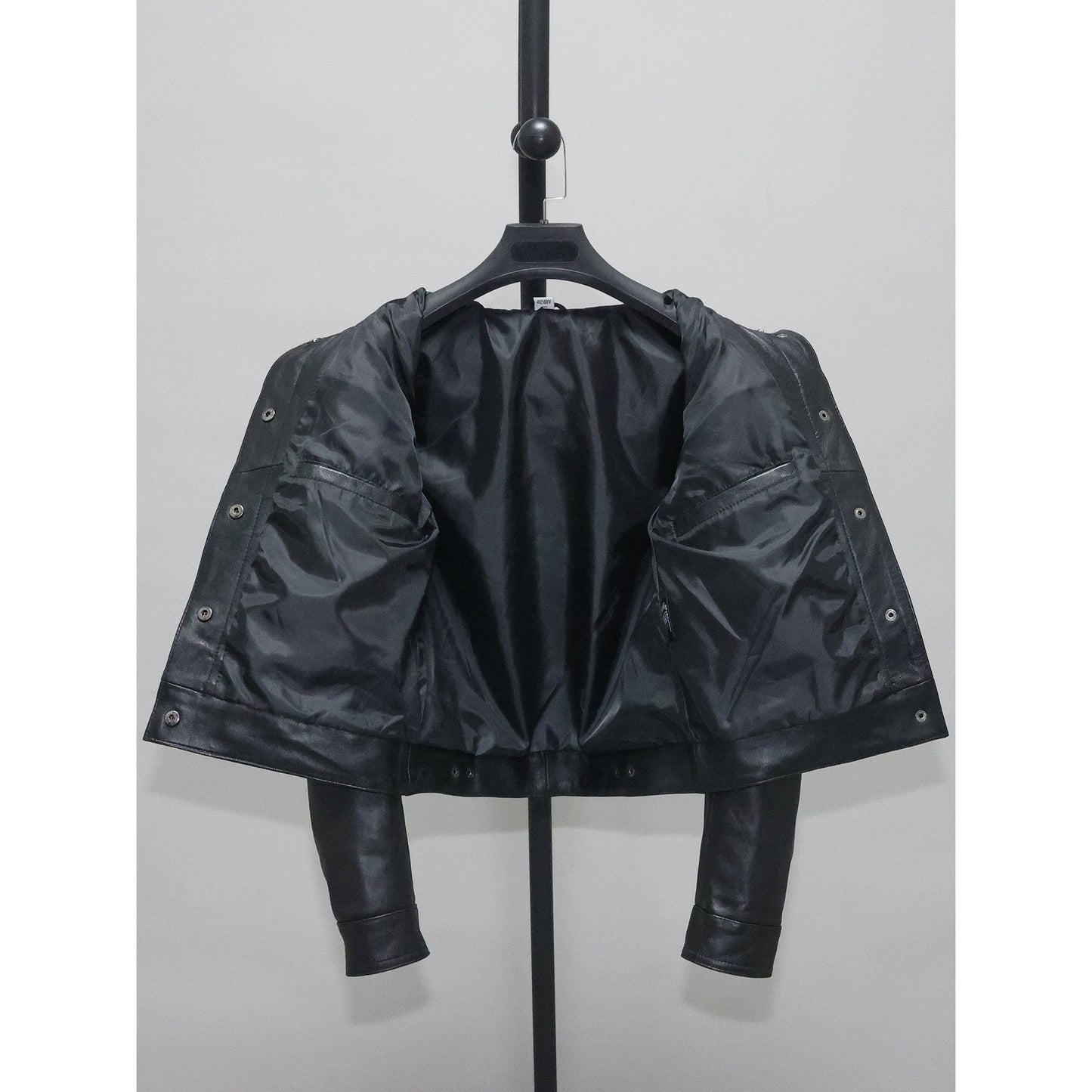 Womens Slim-fit Short Full-Grain Sheepskin Leather Jacket