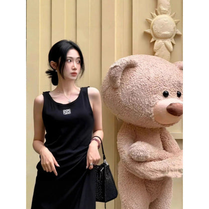 Heart-embroidered Sleeveless High-end Vest