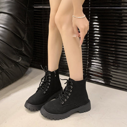 2026 New Fashion Lace Up Combat Boots Women Korean Style Block Heel Platform Elegant Ankle Boots Trending Street Fashion Boots